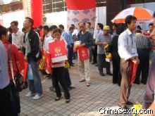 ����������ɷ���ս��һ�����ң��ι�����Ц��