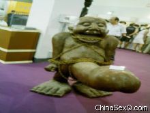 ��չ����