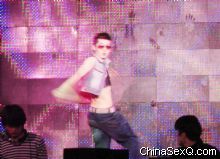 �ư��ڵľ����赸��Ŀ