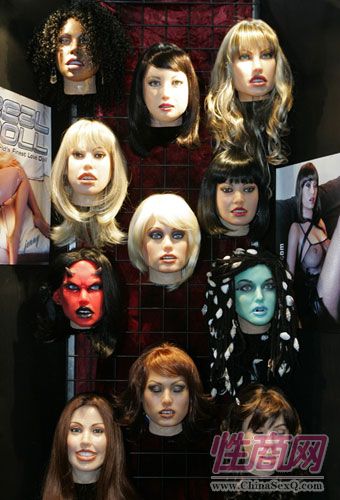 ��˹ά��˹����չ�ֳ��Ը���Ů�Ƽ�