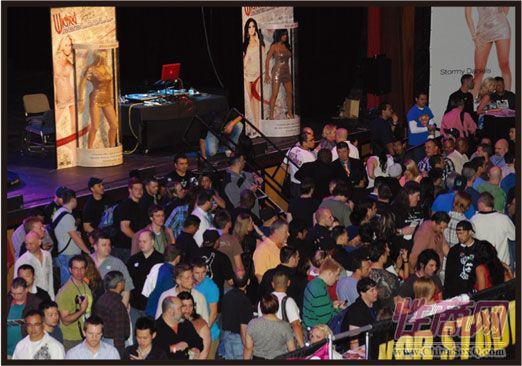 ������˹ά��˹������Ʒչ����