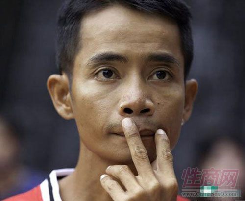 人妖选美大赛有观众看呆,太美了 人妖选美大赛有观众看呆,太美了