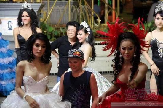 ̩����ηֱ�Ů�˺�����