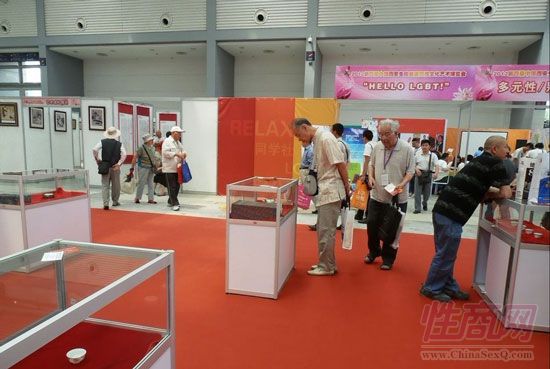 �����Բ����ֳ�ͼƬ