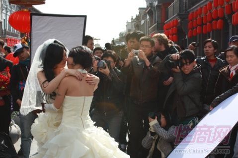 ��ͬ����