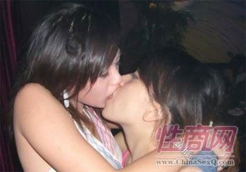 Ů���������