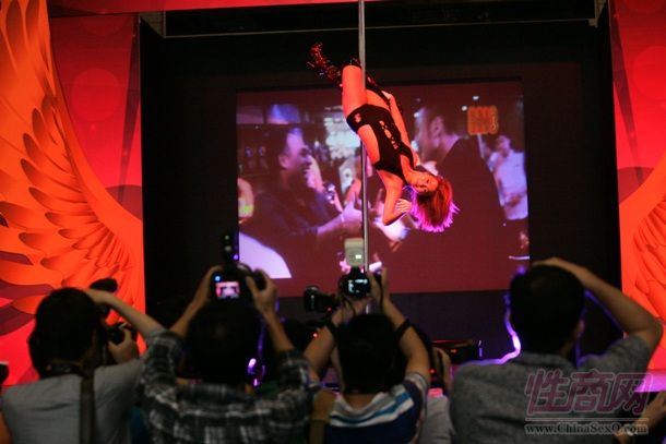 ���ʸֹ������