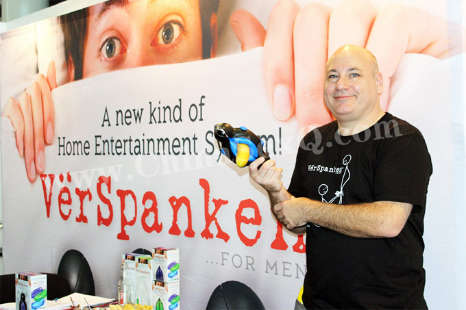 2012�¹���ŵ������չ�ֳ�ͼƬ��չ��ҵ