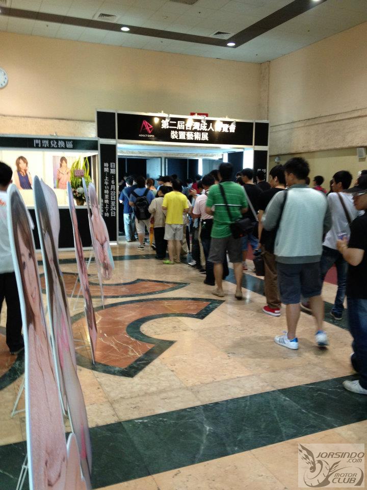 2012第二届台湾成人博览现场图片01