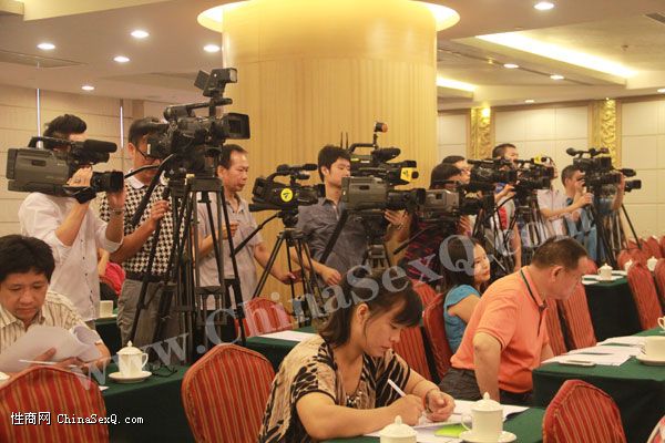 2013��ʮһ��ȫ��(����)���Ļ����ߵ�ʮ���ȫ��(����)������������ֳ������Ʒչ��������