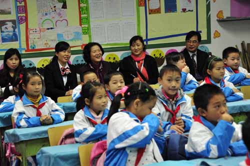 朱小蔓教授走进情趣课堂