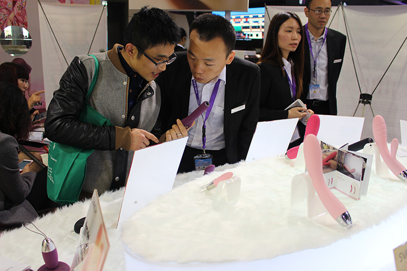 2015�Ϻ�����չ˾�ֿ�չ̨