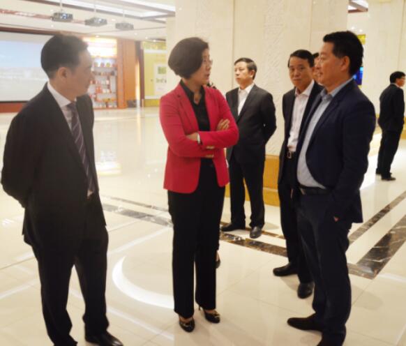 仁和集团老总_仁和集团全部产品图片