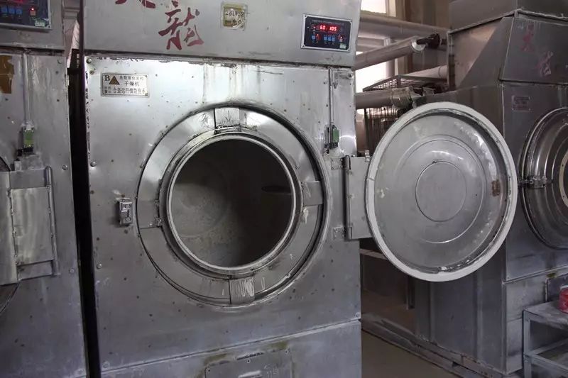 安全套清洗后变成涩涩的套子