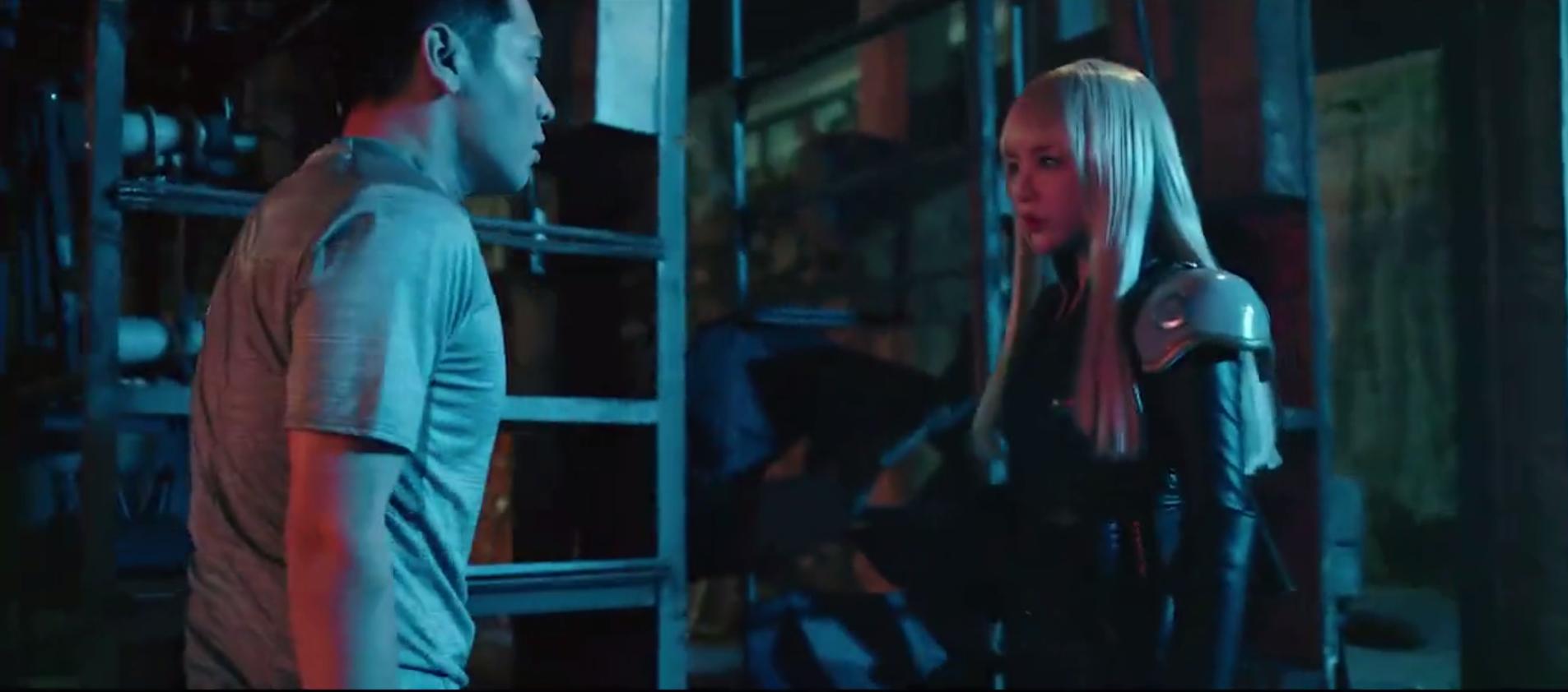 ҹ��ɧ��ż����Ůսʿ