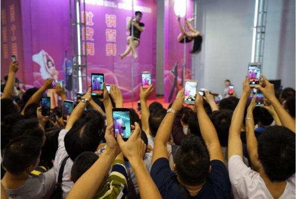 艺术营销,情趣计生行业走向大众的新解法 艺术营销,情趣计生行业走向大众的新解法