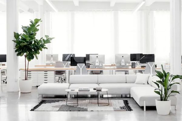 �Ա���������Ʒ���������ô�����к����ƣ�