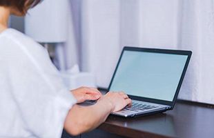 ������Ʒ�������ۻ�����Ŀ���׬��Ǯ��