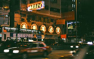 ������Ʒ����һ���Ӷ���