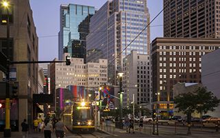 ��ô�����Ա���Ʒ��Ȼ������������Ʒ��Ŀʵս���ԣ�