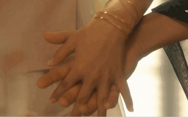 �����ѱ��ղ� | ��10��������ť����Ů���Ѹ�ˬ�����