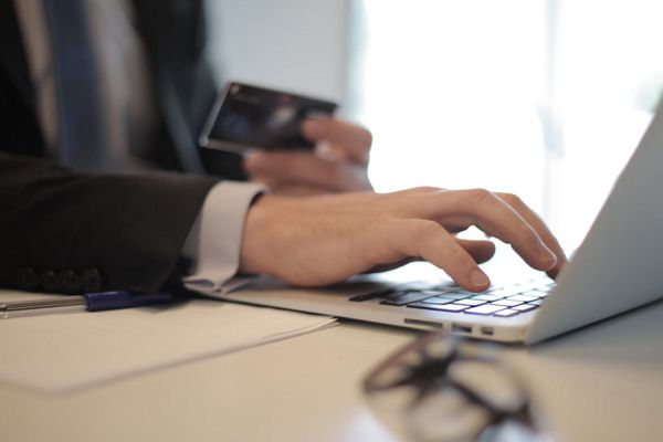 �Ա���������Ʒ���������ʲô��������Σ�