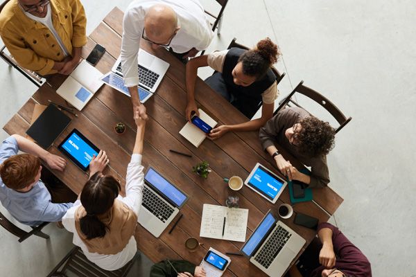 �Ա�������Ʒ����ô��Ӫ�������?