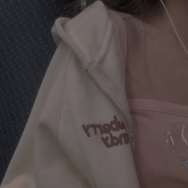 网上成人用品具有良好的保密性,成为女性消费者的首选。 网上成人用品具有良好的保密性,成为女性消费者的首选。