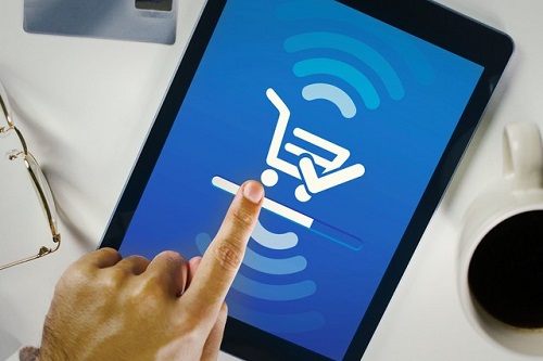 �����˿��Ա�������Ʒ���������Ͷ�ʷ��ö��٣�