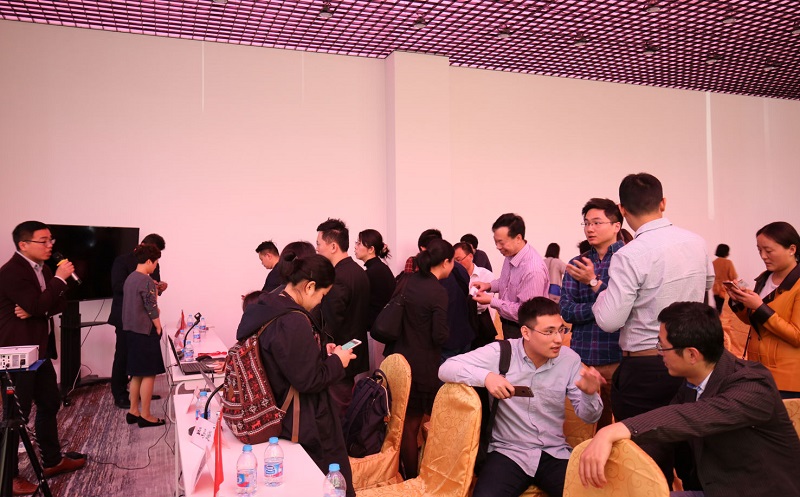 ������Ʒ�����ۻ����г�ǰ����Σ���ҵ�ȳ��������¸��