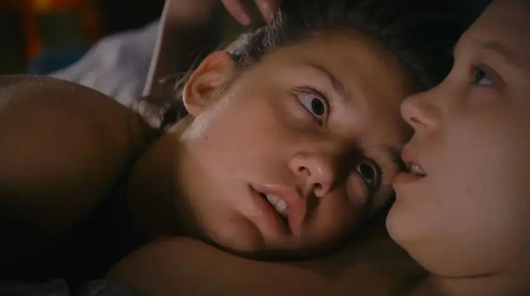 这几部电影一些令人难忘的爱爱时刻,竟然这么欲...... 这几部电影一些令人难忘的爱爱时刻,竟然这么欲......