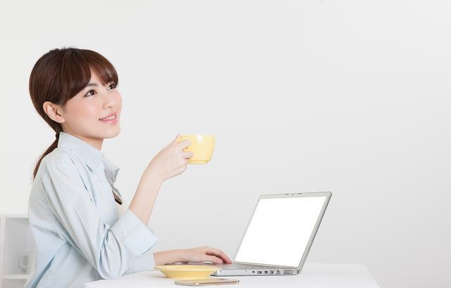 ��������Ʒ���˵�Ӧ�����ѡ�񣿿���ɱ��Ƕ��٣�