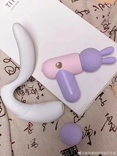 “喷勺妃”——据说这个玩具专为快速探索姬点而设计~ “喷勺妃”——据说这个玩具专为快速探索姬点而设计~