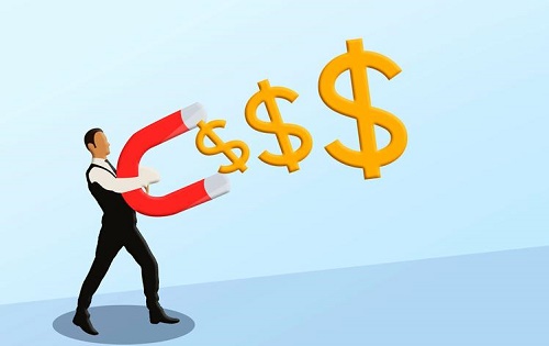 ���µĳ�����Ʒʵ���Ͷ�ʷ���Ҫ���٣���������������