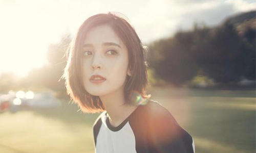 00����Ů��һ�ҳ�����Ʒ�����ۻ��껨�˶���Ǯ?����Щ���ã�