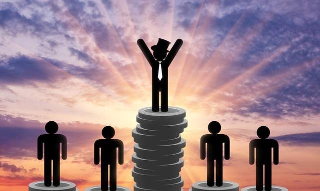 ���ڳ�����Ʒ��ҵ��Ͷ�����󽲽����