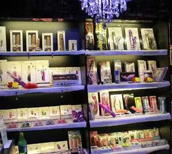 ������Ʒ���˲ֵ���������ս