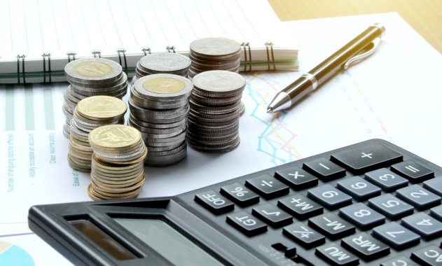 ����������Ʒ�����ۻ�����ҪͶ�ʶ��٣���ÿ��Իر���