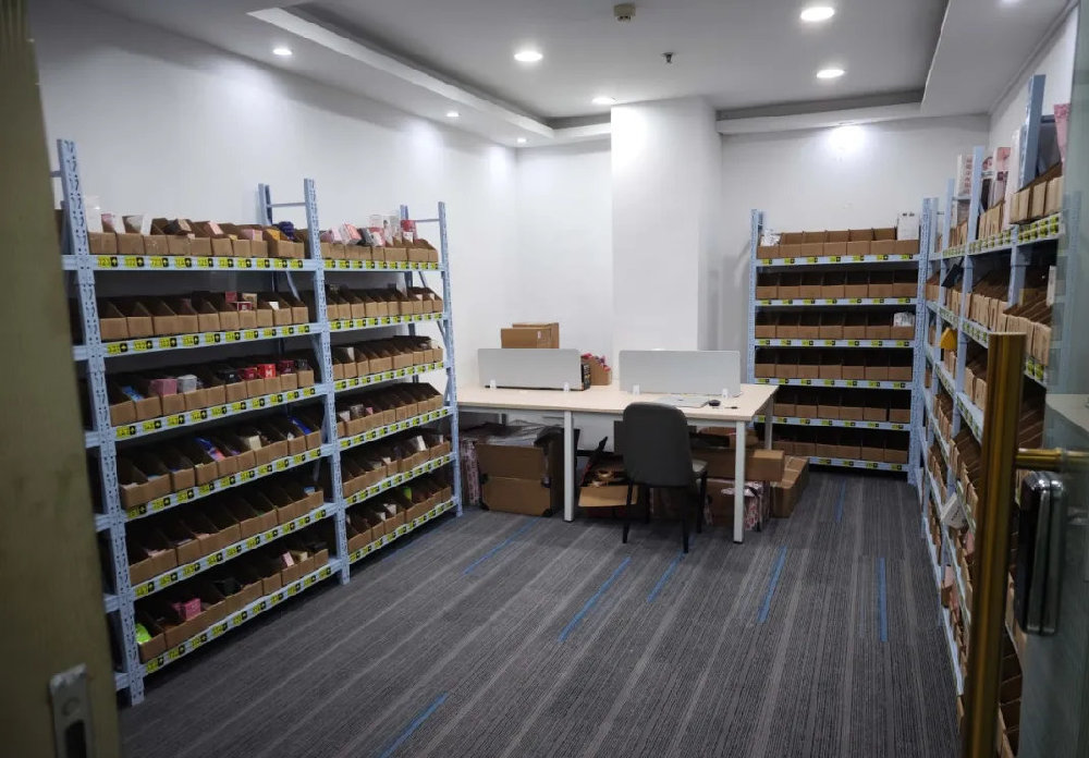 加盟成人用品无人售货店需要投入多少资金?还能赚钱么? 加盟成人用品无人售货店需要投入多少资金?还能赚钱么?