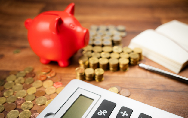 ��һ������������Ʒ����Ҫ����Ǯ����ÿ��Իر���