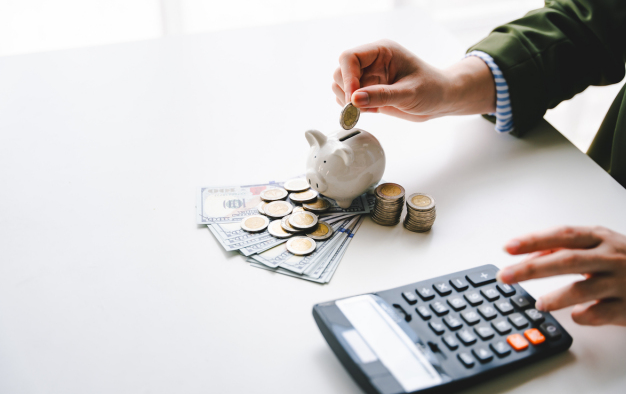 ��һ����Ȥ��Ʒ������Ҫ����Ǯ����ÿ��Իر���