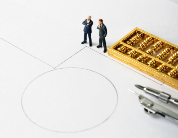 ��һ�ҳ�����Ʒ���˵���Ҫ����Ǯ���Լ����껹�Ǽ��ˣ�