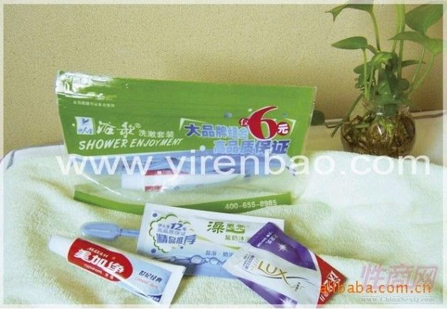 ���˱�ԡ�辫Ʒ��Я��� ���ݿͷ��Ƶ��г�һ������Ʒ