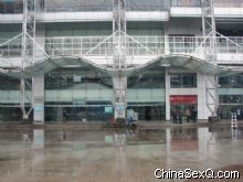 չ�ݹ㳡����