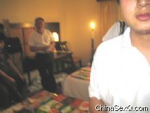 �ɷ������̡��ڿ���չ�����һ�ӭ