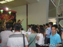 �赸��Ա�Ը�����������������