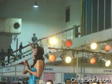 ��Ȥ����ģ�����㣬������������߳�