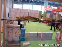 2012����ݹ�ҩ�ᱨ����������ҵ��ƷչͼƬ23