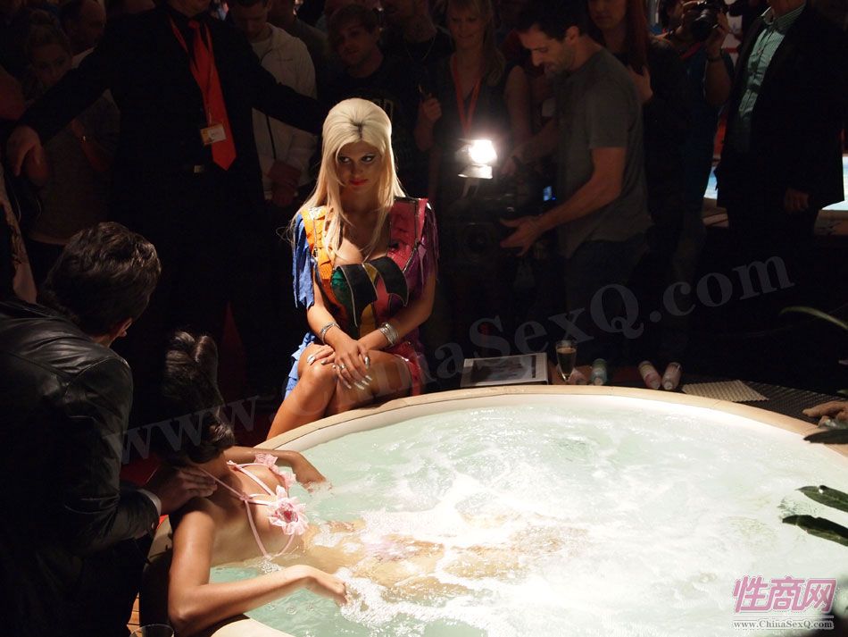 2013德国柏林国际成人展《性商》发行图片7