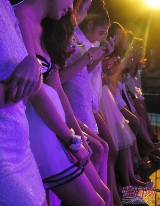 【图文】网曝京城土豪“大趴”堪比海天盛筵图片3